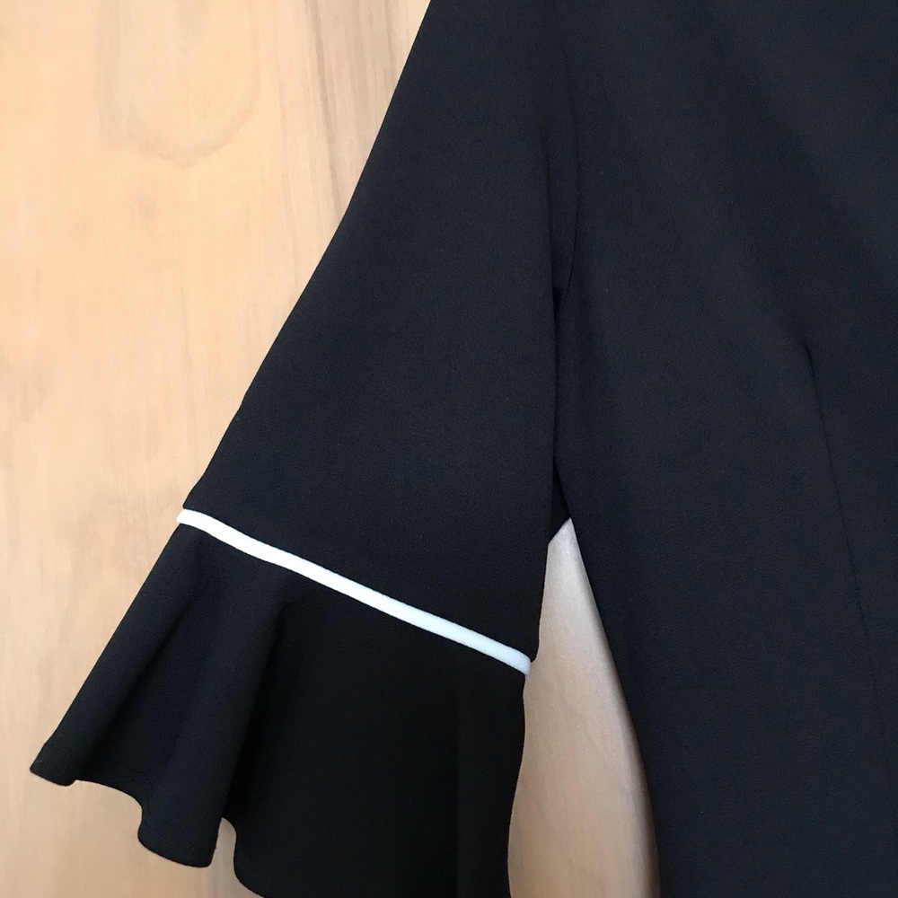 Dress - Picture 10 of 11